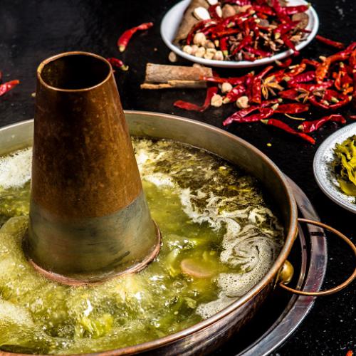 老坛酸菜牛肉火锅联系方式_羊荘胡同